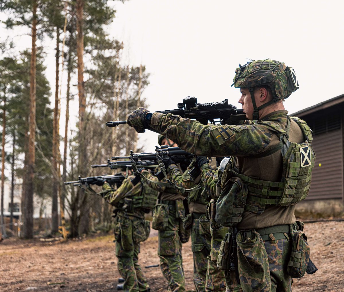 Karjalan prikaati tweet media