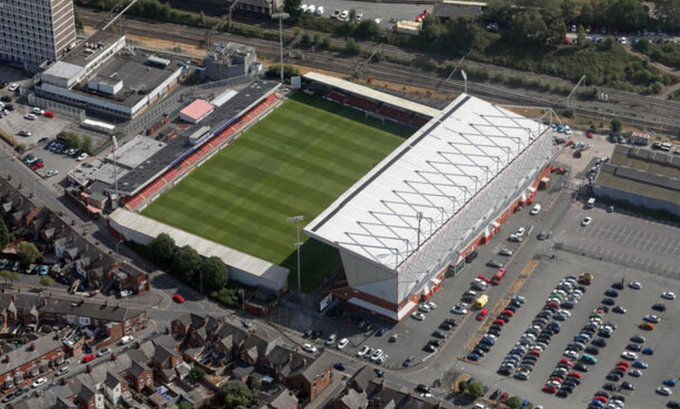 The Extreme Football Enthusiast tweet media