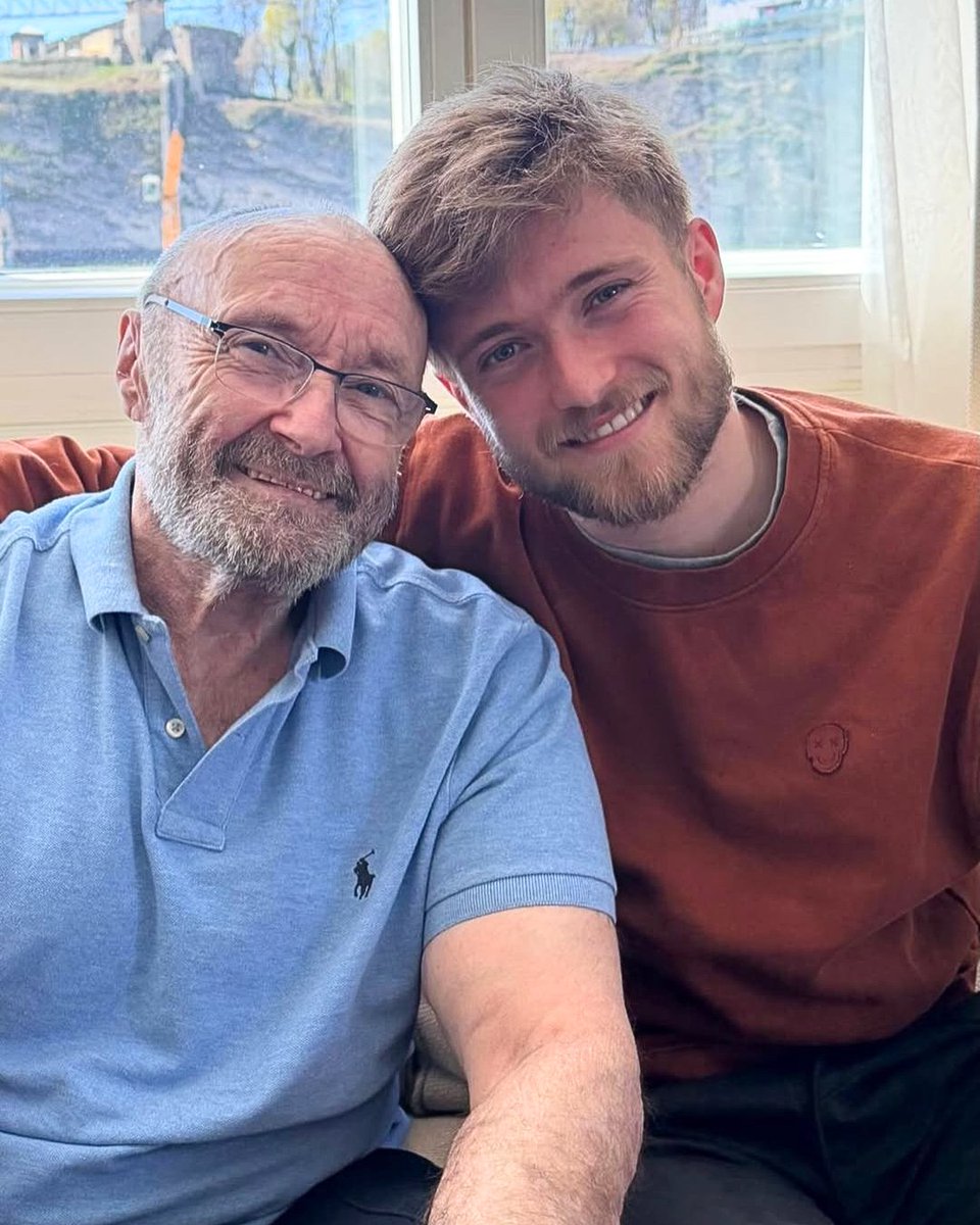 HELLO! Canada tweet media