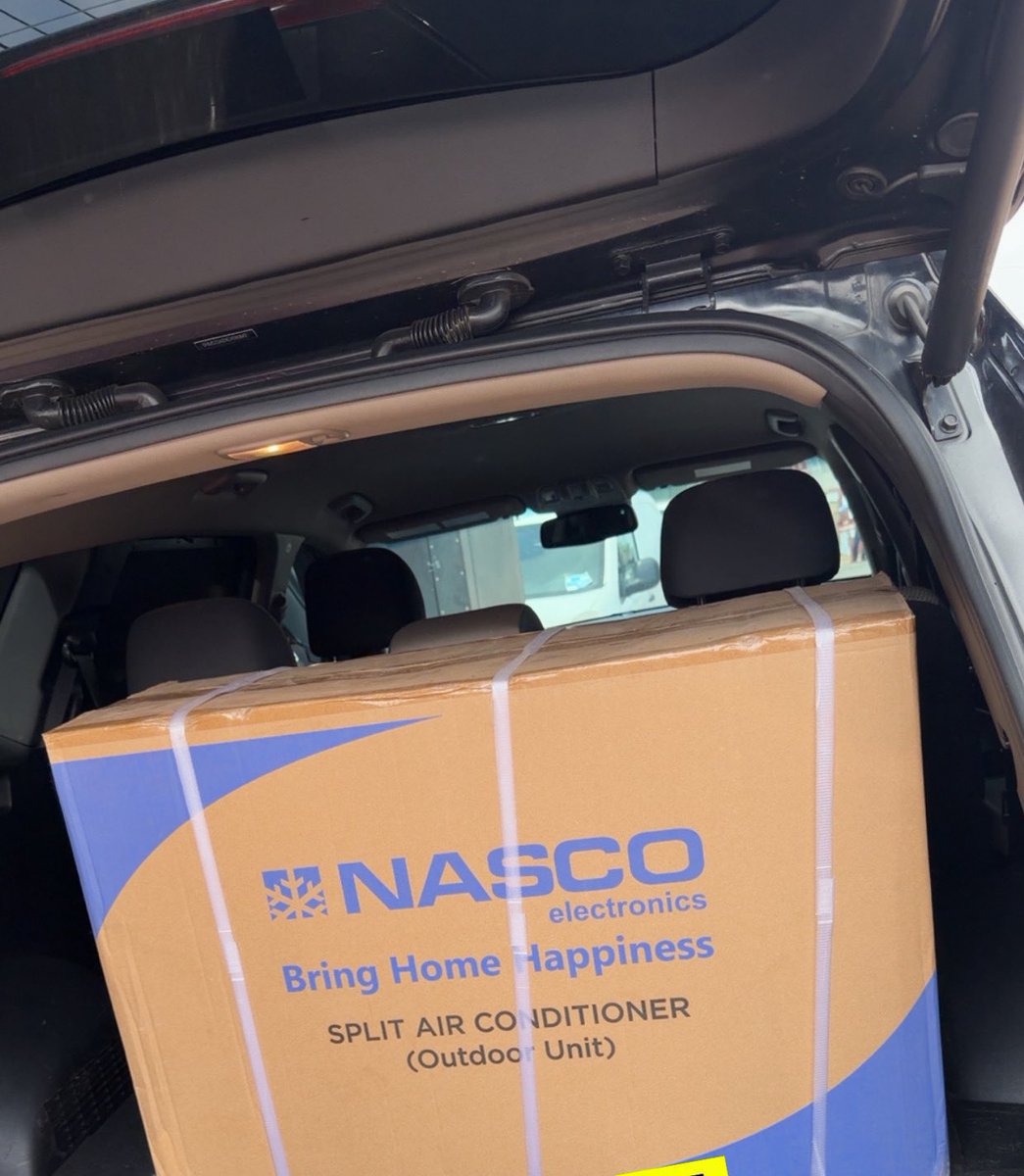 kofisikaa's tweet image. I have a lot of these in stock!

1) Steam iron Gh¢349.99

2) 8 in 1 MultiPurpose Blender Gh¢749.99

3 Nasco AC 1.5HP Gh¢3,099.99

4) 58L Double Door Fridge Gh¢1,699.99

5) Water Proof Mats for your house and offices Gh¢69.99

Follow my page @sikatekhome for more

🗓️ Monday to