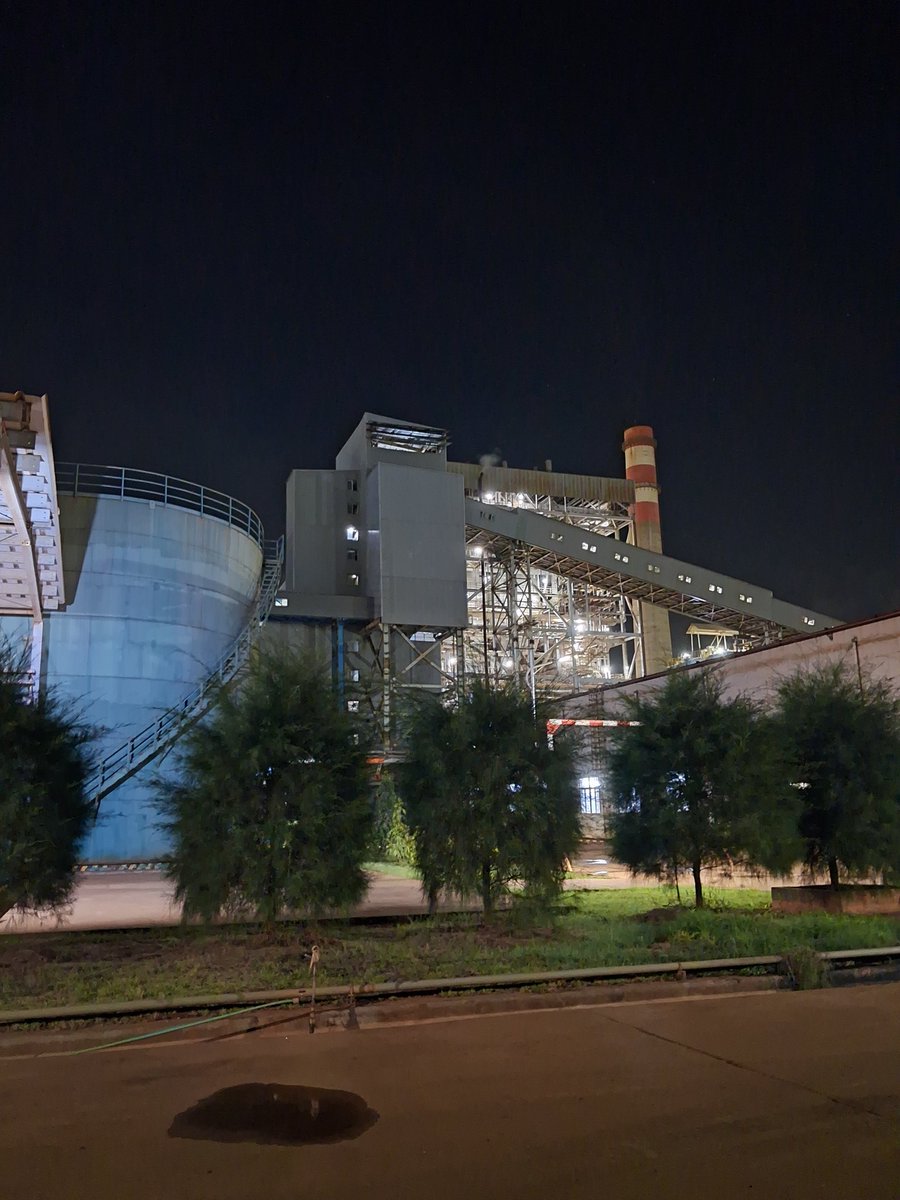 Golem Es🔻 tweet media