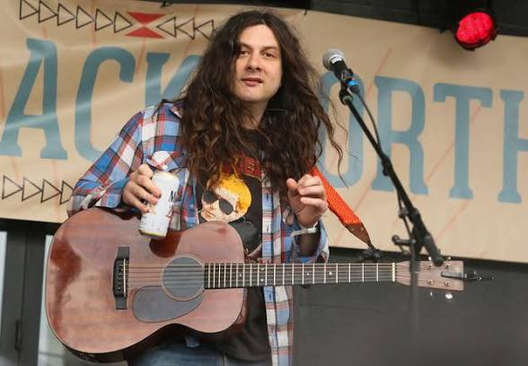 RevNighttrain's tweet photo. Man I love Kurt Vile so much https://t.co/SzGgkb0tRe