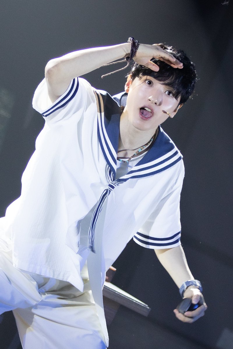 모꙼̈나꙼̈☂️ tweet media