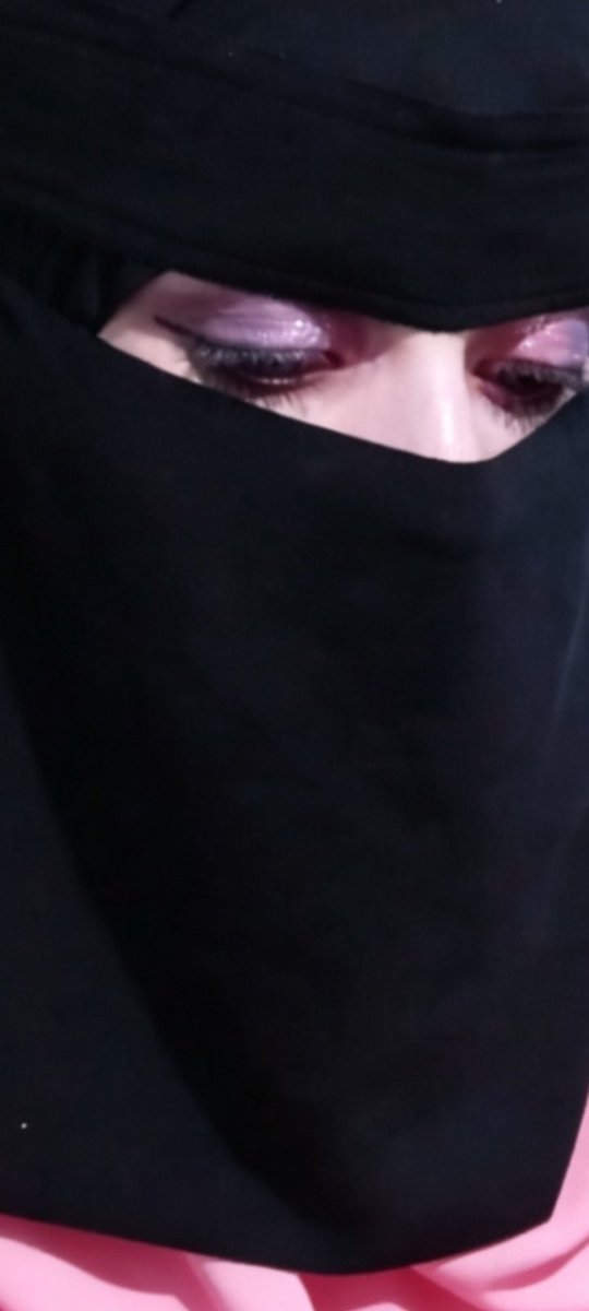 dy0686730074358's tweet photo. اين با تختار وكيف تعرف القحبه من عيونها https://t.co/80aCDyq5Mt