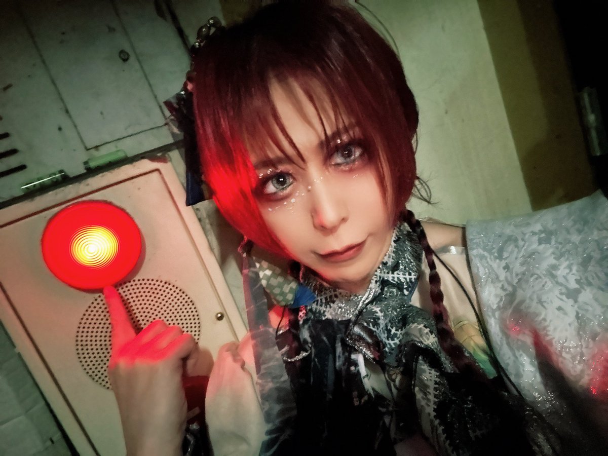 2026年4月7日
巣鴨 獅子王

-神-メトリーさん
始動おめでとうございます

とても勢い余った

始動だって今日という日だって
2度とない初めての一回

出会ってくれてありがとう
また会いましょう