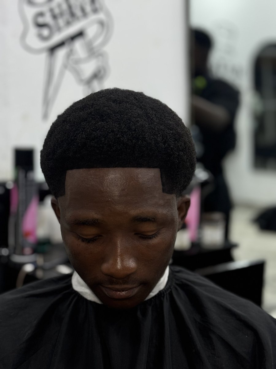 BARBER IN AKURE | tińñèy trimz🥷 tweet media