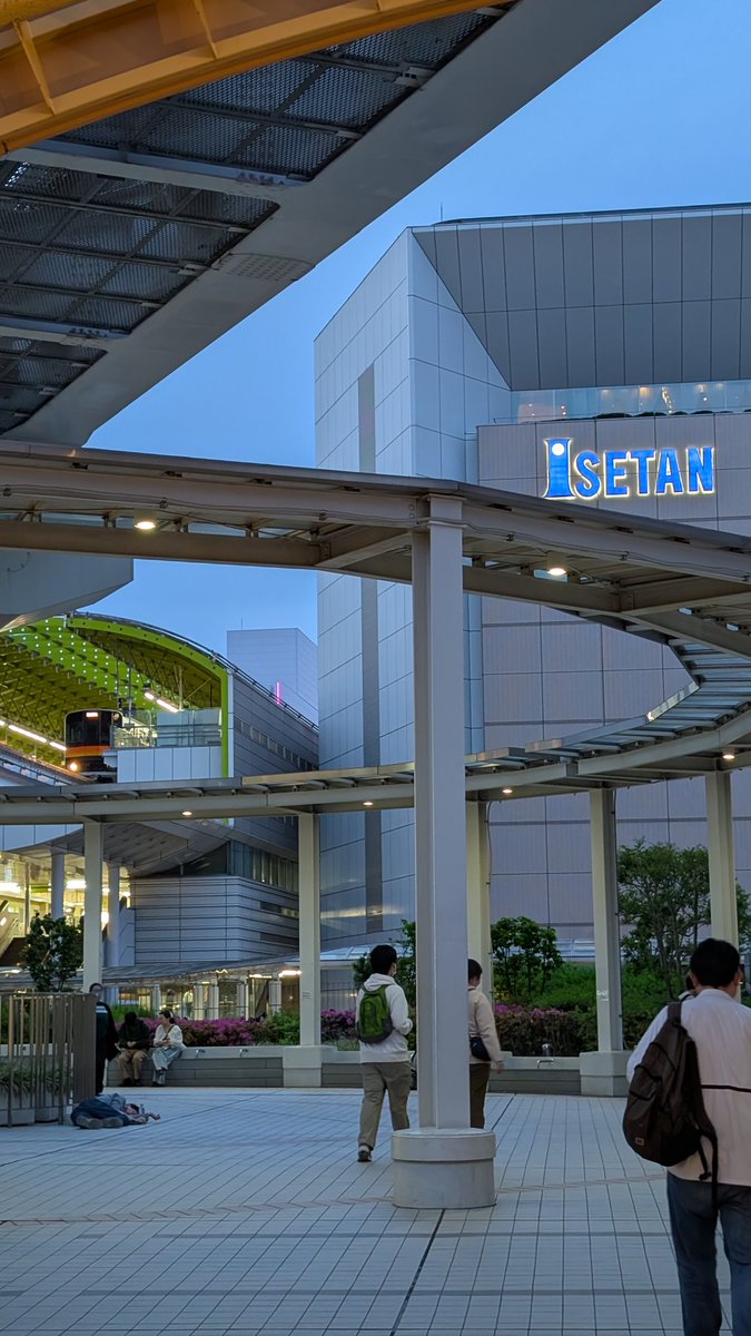 tokyo_passage tweet media