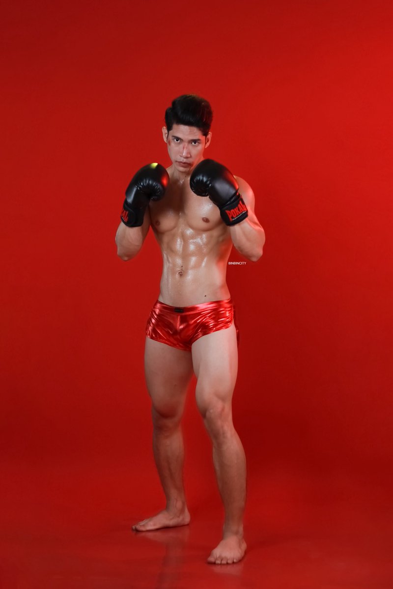 BinBinPhotog's tweet image. The Champ.. pt 3
.
.
M: Angelo 
.

Bat kc apat lang pwede ma upload😅😅😅
#boxing #gymlife #gymmotivation #gymbuddy #summerbod #photography  #davaophotgraphy