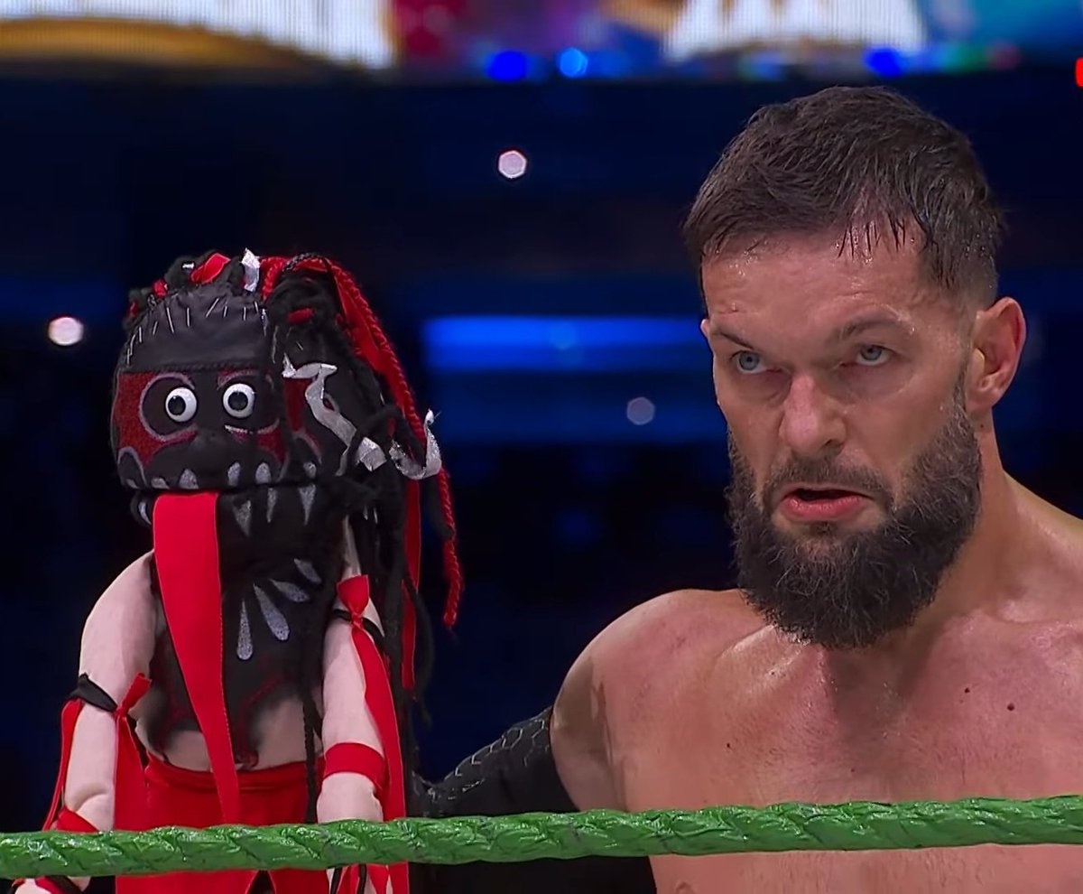 cuentade3mid's tweet photo. El Demon Finn Balor que todos esperamos// El que TKO no dará. https://t.co/dEqiZO4qUq