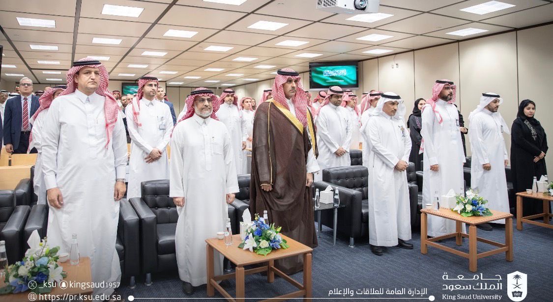 كلية اللغات وعلومها tweet media