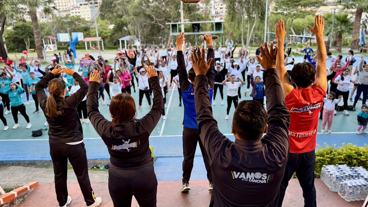 Educación Zona 7 tweet media