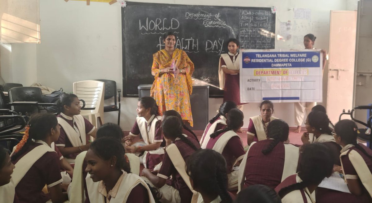 RDCGDAMMAPETA's tweet photo. Today The Department of Economics TGTWRDC G DAMMPETA celebrated World Health Day on April 7th. The event included an awareness session on the importance of health and a Quiz Competition for students. The program successfully sensitized students about global health issues https://t.co/D6lhkJULrm