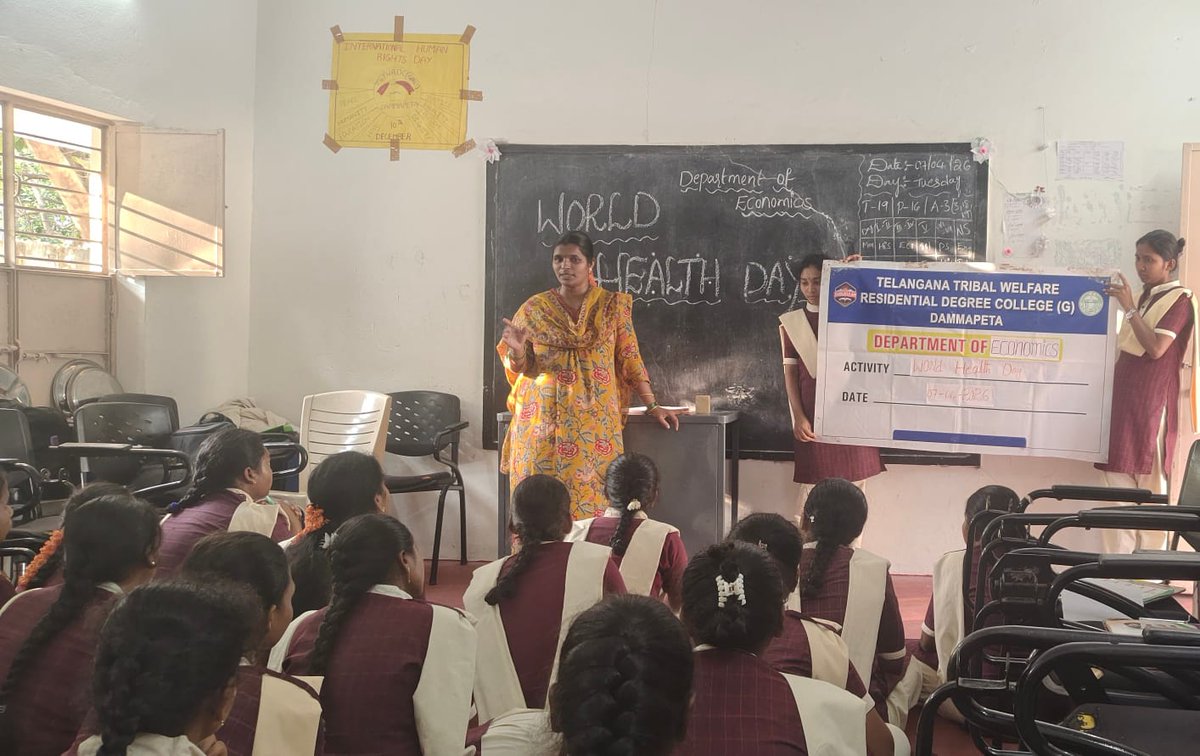 RDCGDAMMAPETA's tweet photo. Today The Department of Economics TGTWRDC G DAMMPETA celebrated World Health Day on April 7th. The event included an awareness session on the importance of health and a Quiz Competition for students. The program successfully sensitized students about global health issues https://t.co/D6lhkJULrm