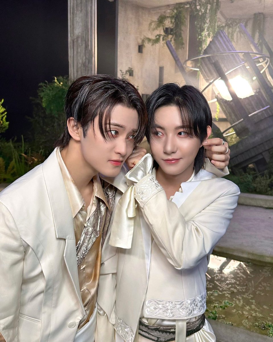 Markrenville : Check 📌 tweet media