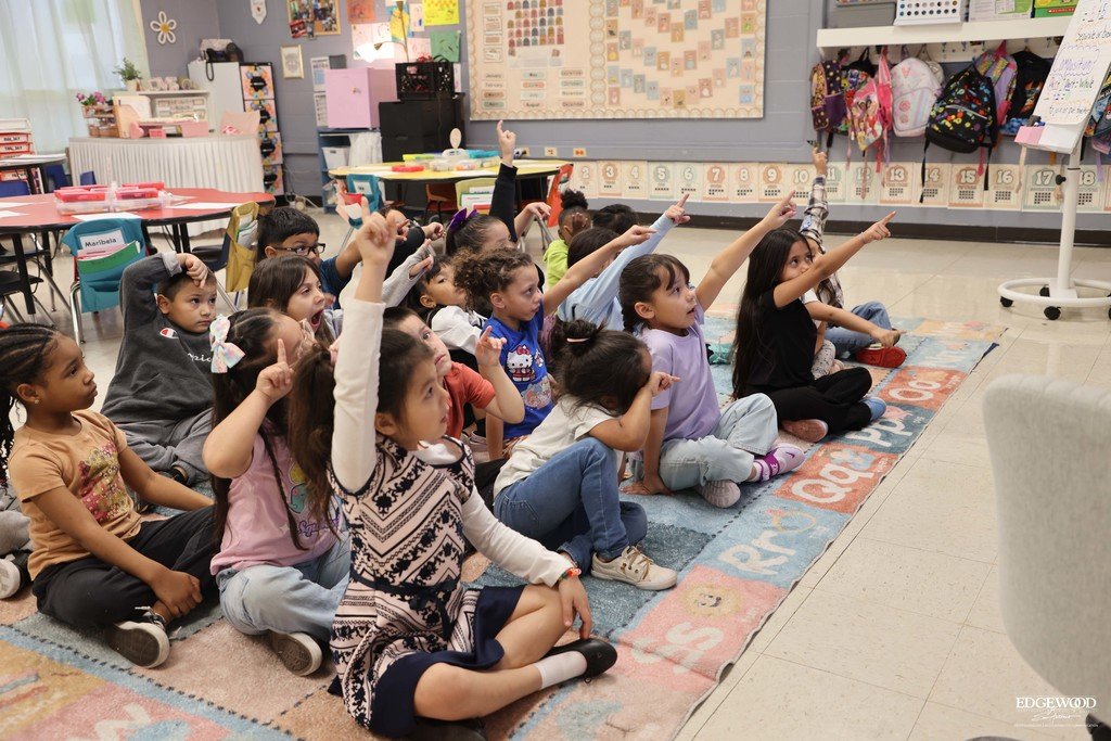 LBJelem's tweet photo. Social emotional learning matters. ❤️ At LBJ Elementary, students learn how to manage emotions, build friendships, and grow with confidence. Become a Bobcat - enroll today at https://t.co/lTKLxrFmpt https://t.co/DGQl6C9ssl