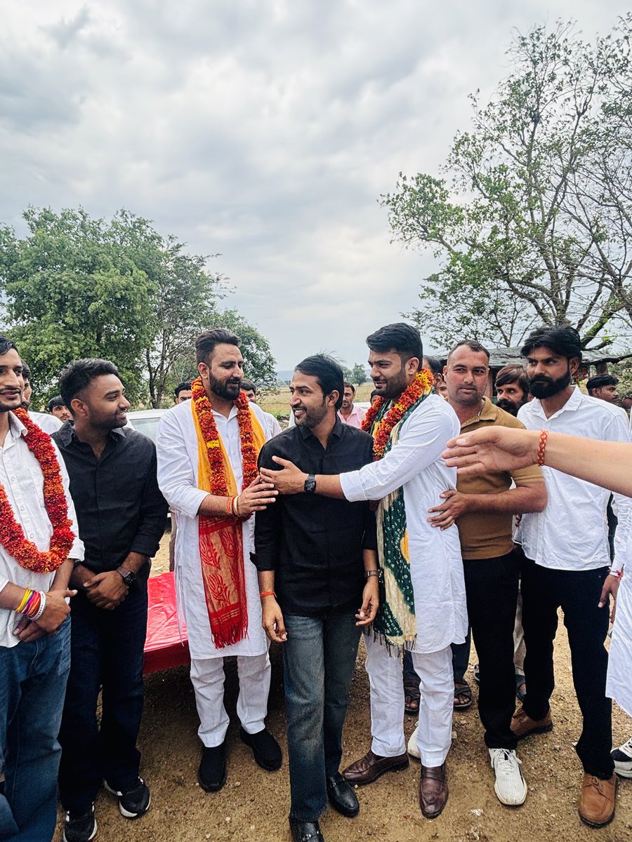 पायलट राहुल कटारिया मालपुरा tweet media