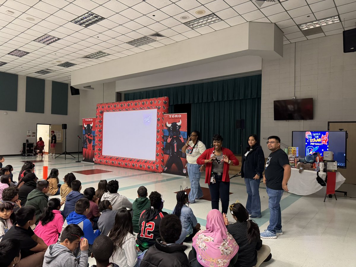 Collins Elementary tweet media