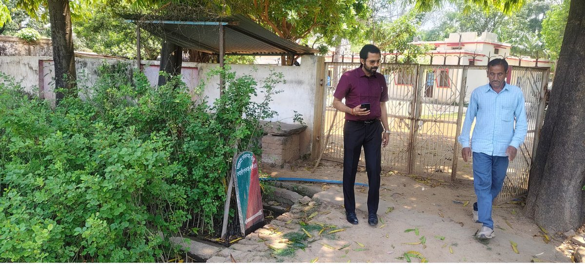 प्रभागीय वनाधिकारी महोदय द्वारा करवी पौधशाला का निरीक्षण कर आवश्यक दिशा-निर्देश दिए गए।