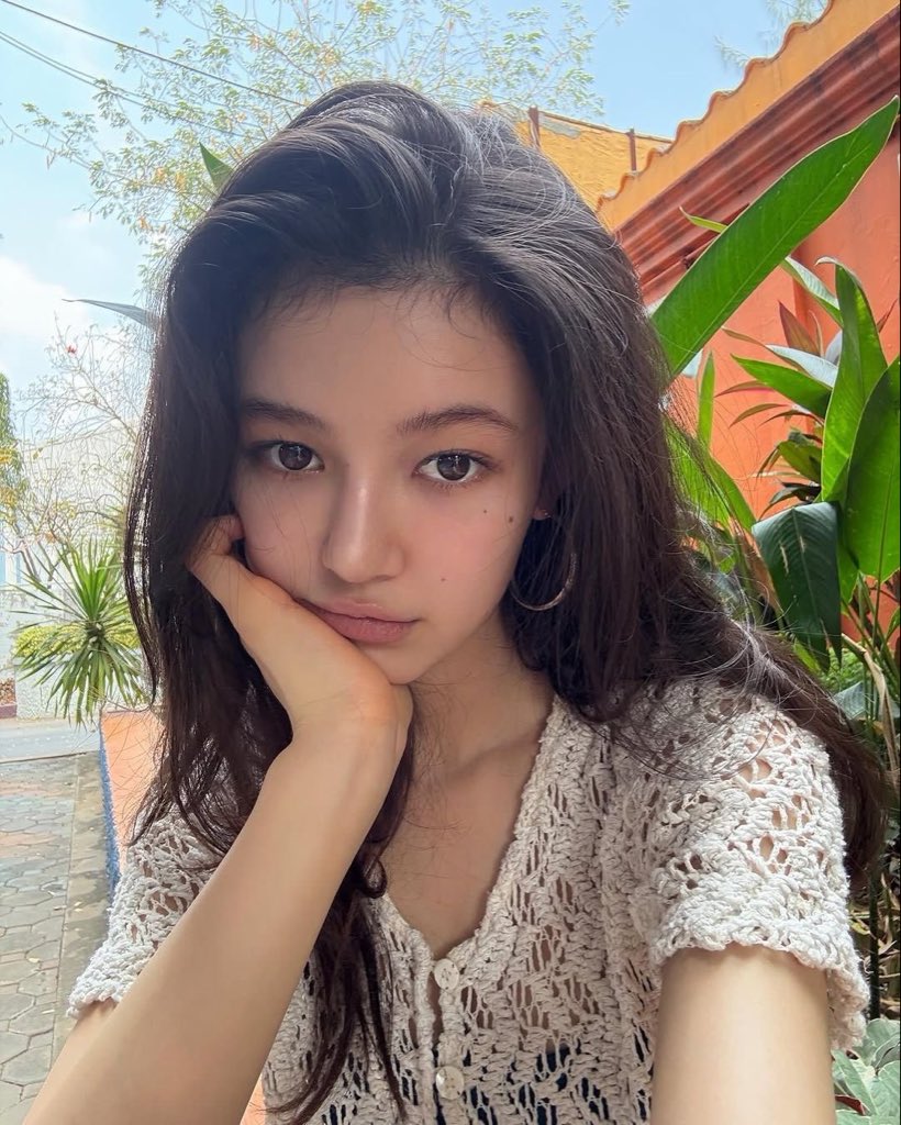 sonedayone's tweet photo. Idols born in the same year as me!! https://t.co/DCuSonIJQx