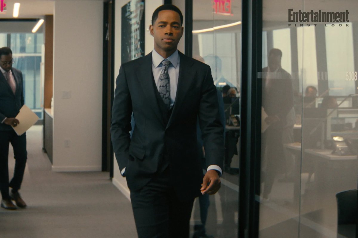 First look at Mindy Kaling’s new comedy series ‘NOT SUITABLE FOR WORK,’ premiering June 2 on Hulu.

(Source: ew.com/not-suitable-f…)