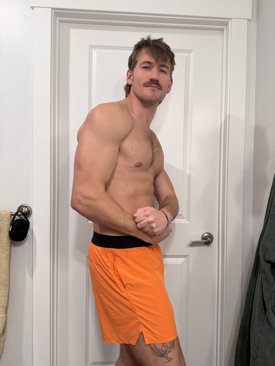 roughdeer tweet media