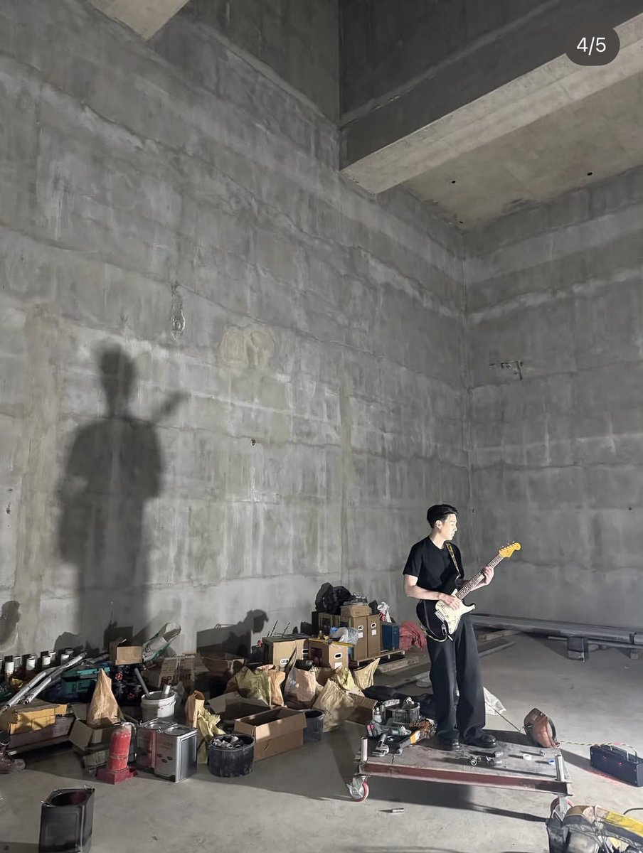 fioletova 🐱🍊🪷 tweet media