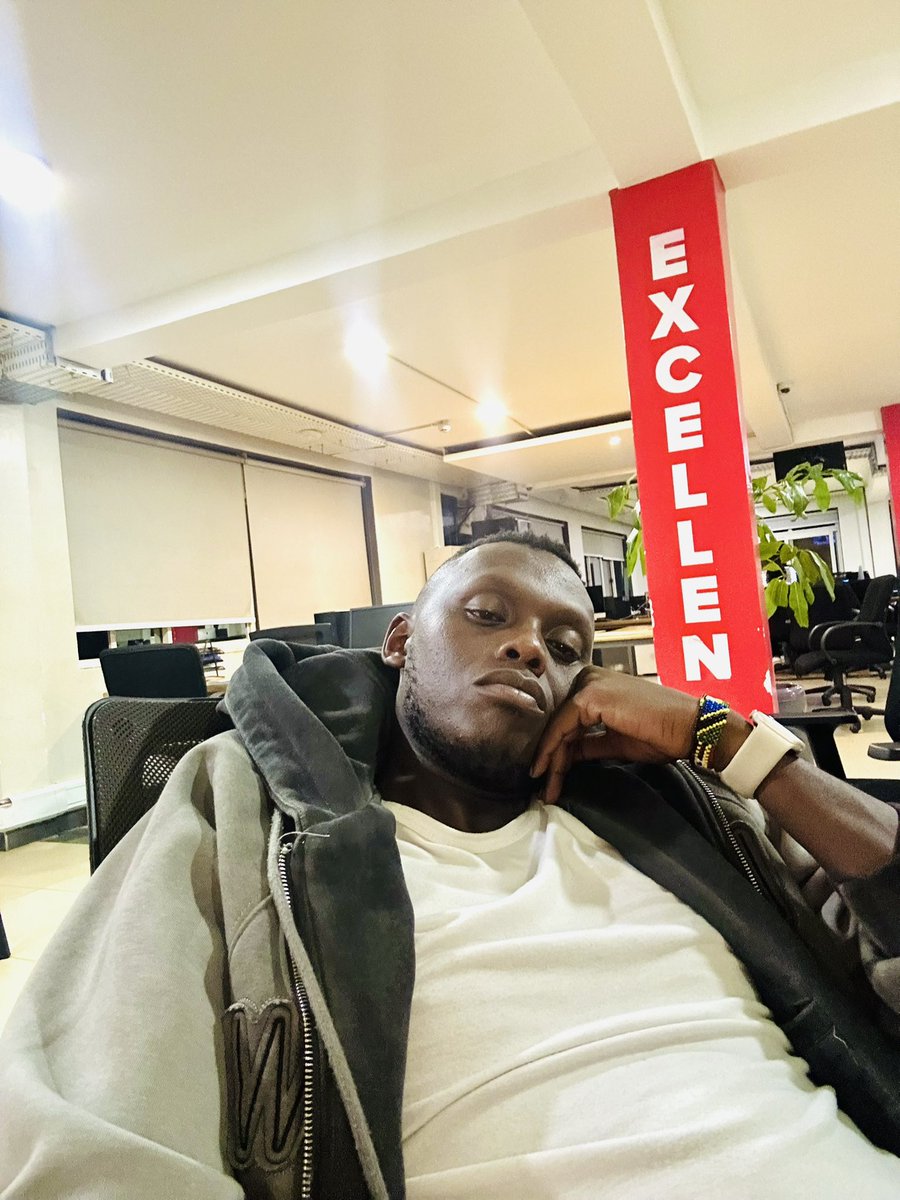 📸 Isano Francis tweet media