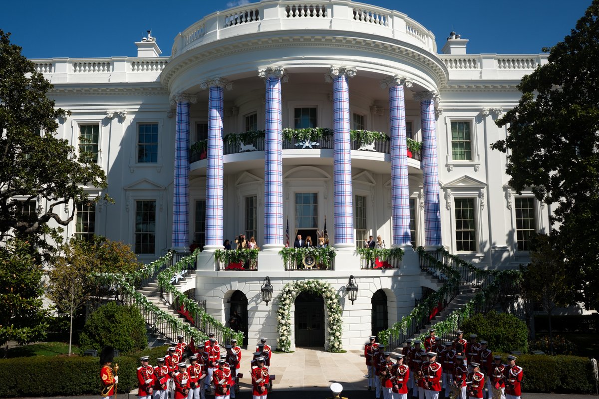 The White House tweet media