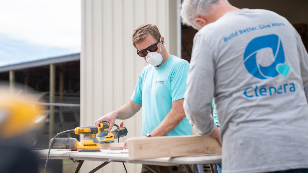 CleneraSolar's tweet photo. Our development team partnered with Sleep in Heavenly Peace (SHP) to build bunk beds for children and families in need across the Treasure Valley. The team also donated $2,200 to help SHP continue their mission.

https://t.co/RorhBrB6FH

#ClēneraCares #SleepInHeavenlyPeace #Boise https://t.co/hgsPR3EmP7