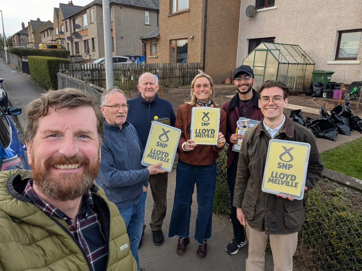 Lara Bird tweet media