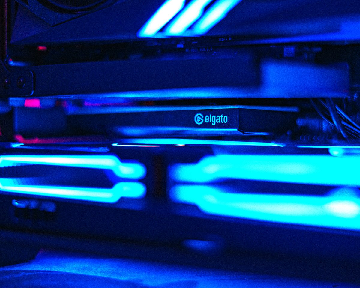 elgatoFRA's tweet image. Discret mais impossible à ignorer.

4K Pro se fait oublier dans votre PC. Mais le résultat, lui, ne passe pas inaperçu.

🔴 Capture jusqu’en 4K60
🌈 HDR10
🔀 Pass-through 8K60