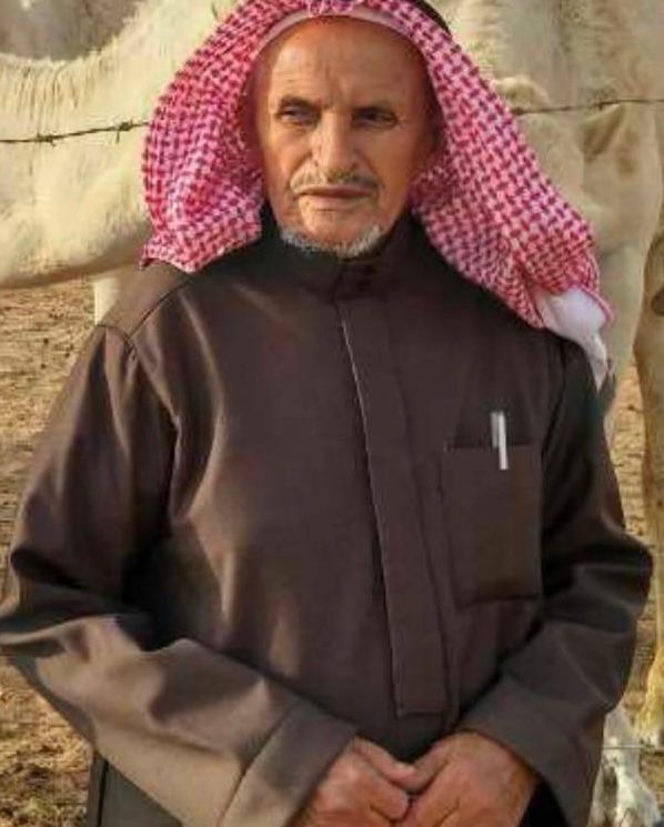 abonaif53267837's tweet photo. ببالغ الأسى والحزن، نتقدم بأحر التعازي والمواساة لكافة قبائل عبيدة في وفاة المغفور له بإذن الله الوالد سعد بن سعيد بن مشهور آل مشهور. تعازينا لأسرة الفقيد خاصة ولعبيدة كافة، باسمي وباسم كافة قبائل بني بشر. سائلين المولى أن يتغمده بواسع رحمته ويسكنه فسيح جناته.

#آل_مشهور #عبيدة #بني_بشر