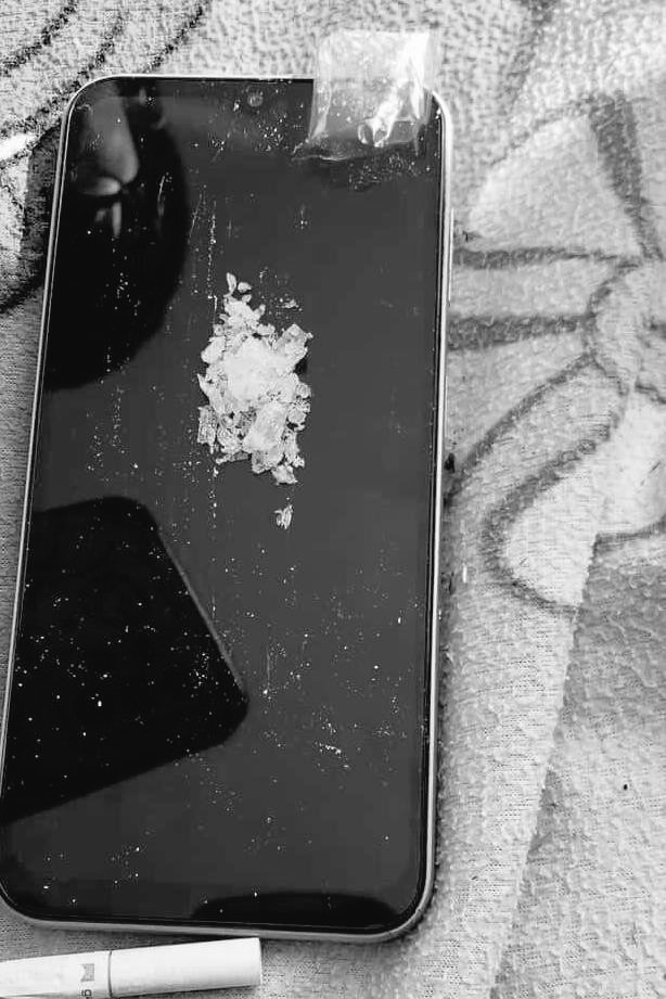 dittxissack's tweet image. Díganle a tuiter qué deje poner música en los tuits me hace falta 🙌 #drugtwt #drugstwt #addiction #cristina #drugs #Love