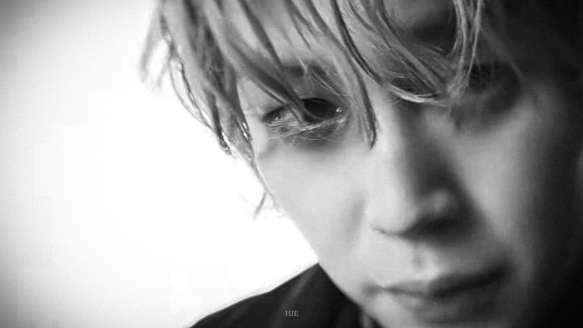 Jimin eyes🪞ᴹᵘˢᵉ tweet media
