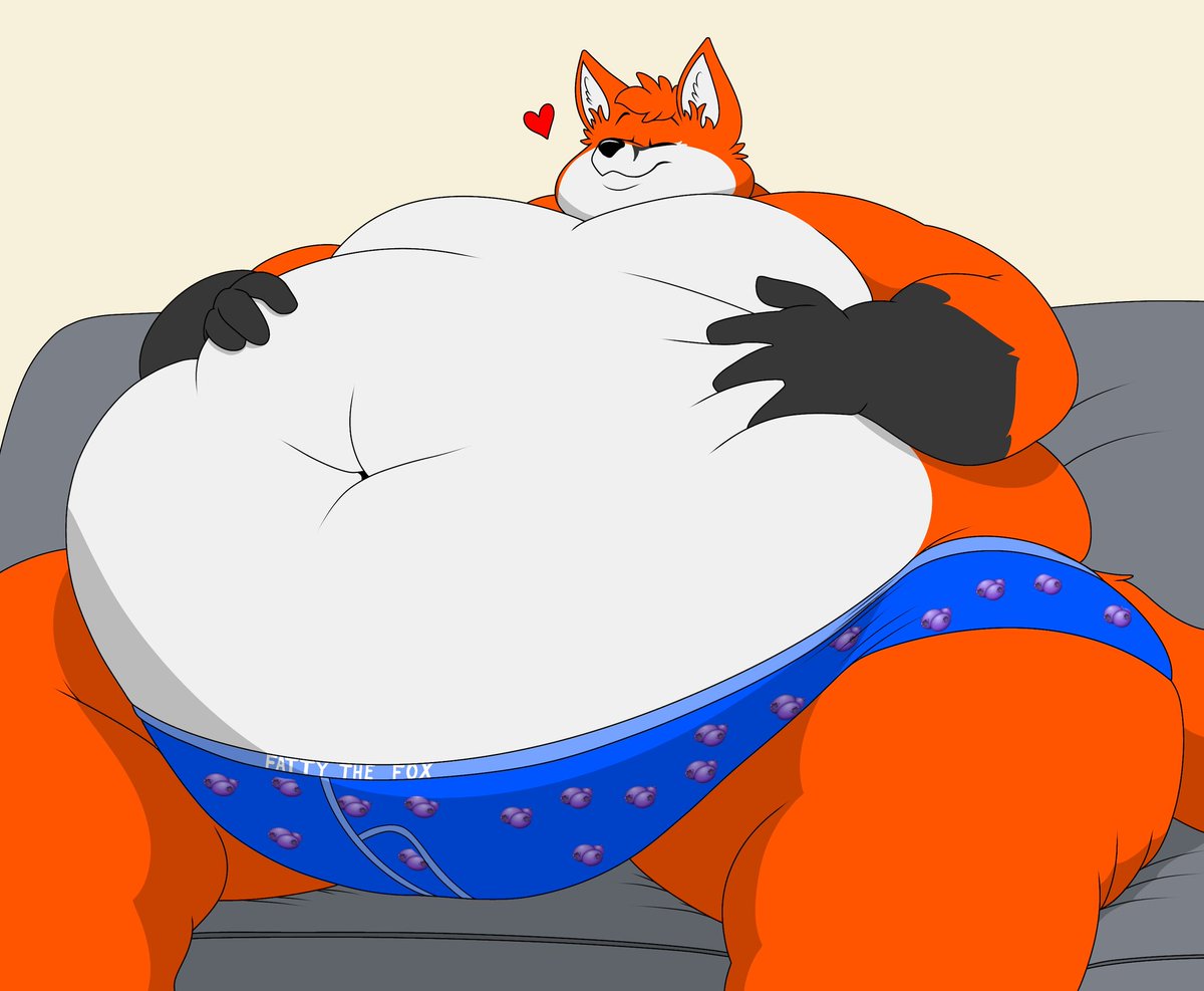 FattytheFox tweet media