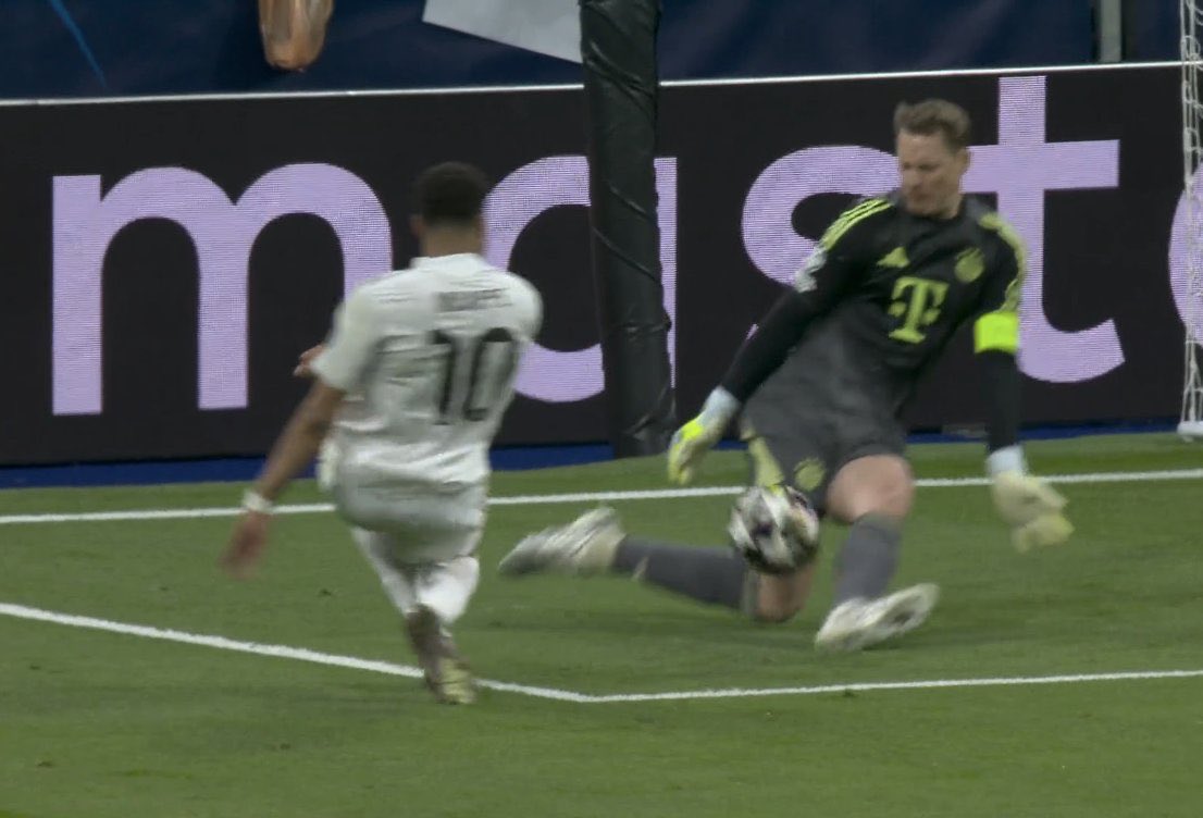 Extra Time Indonesia tweet media