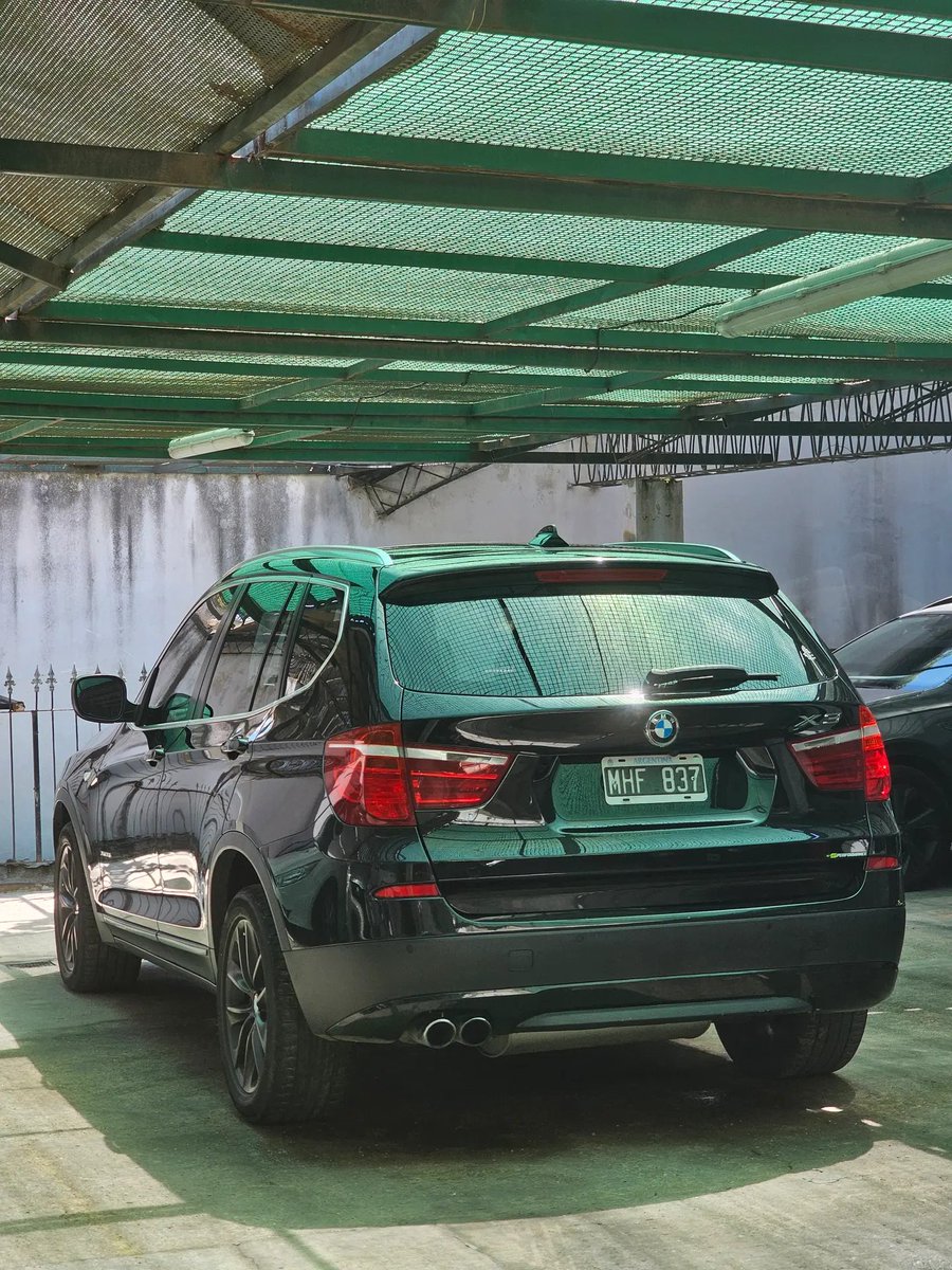 V6 Marketplace tweet media