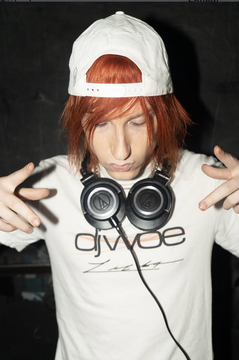 hop tuah tweet media