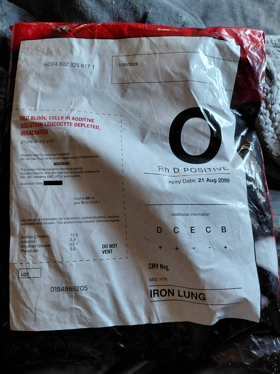 Krowbuu's tweet photo. MY IRON LUNG JACKET ARRIVED https://t.co/DYnrz71Pjl