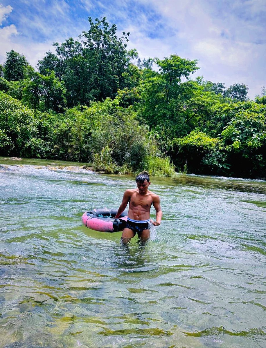 Thu ta aung tweet media