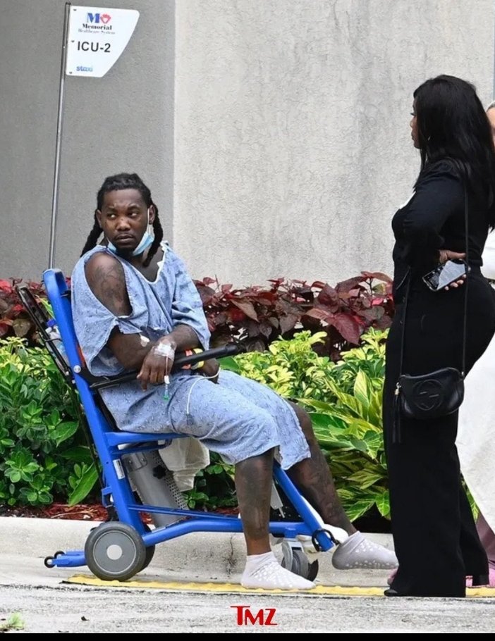 Black_Is_Queen's tweet image. I see a Xhosa woman apha

"Yhe wena Offset ubuzula ufunanton"

Offset: yhu hay Dabawo khawume kancinci ngemibuzo

#Offset #TMZ