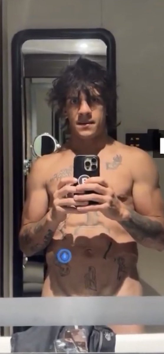 Es tendencia en 𝕏 tweet media