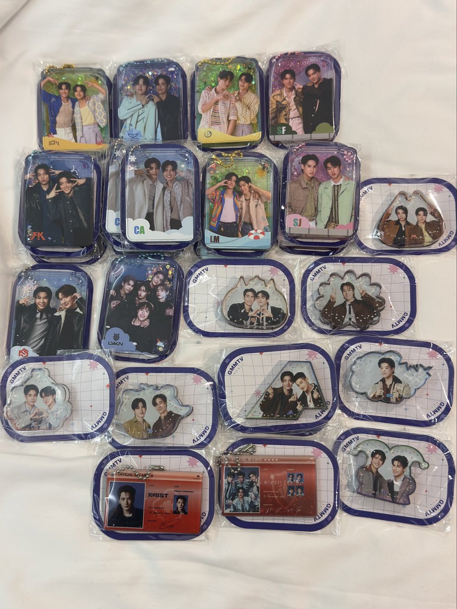 Kumatan717's tweet photo. WTS / WTT gacha
me: on the photo
You: JimmySea/ PondPhuwin/ WilliamEst/ PerthSanta
If interest please DM for details
f2f and cash only
📍BTS victory monument~nana
#ตลาดนัดgmmtv 
#GMMTVFANIVAL2026
#ตลาดนัดgmmtv2026 https://t.co/HFYYL0jJLU