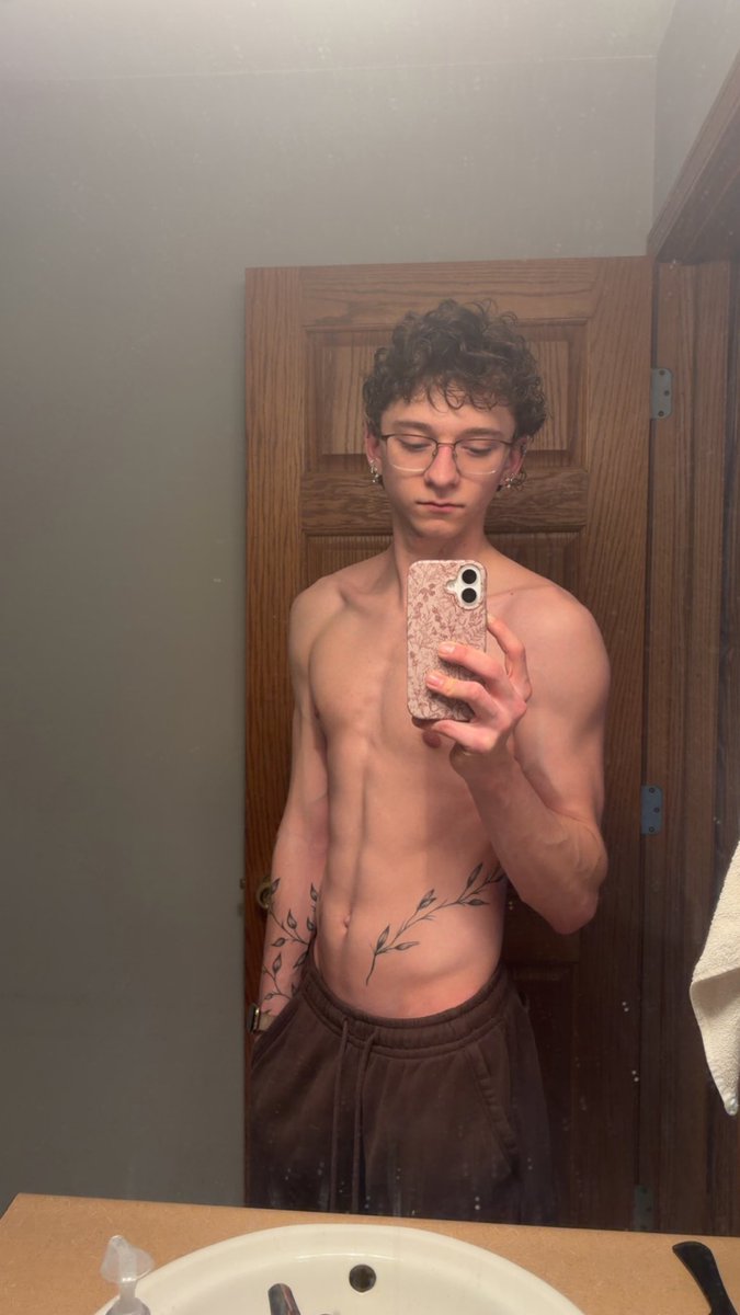 Matt Grayson tweet media