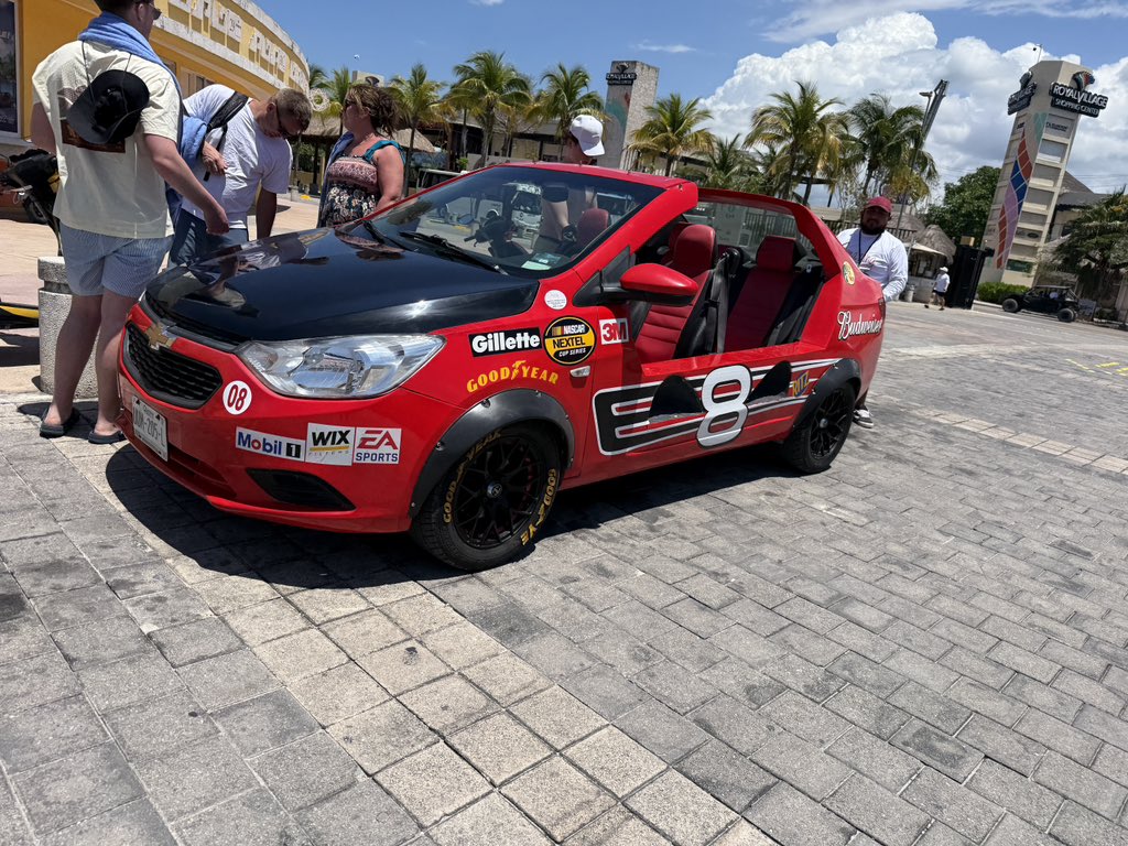 nascarcasm tweet media