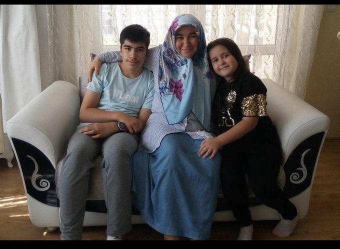 Trend Rights tweet media