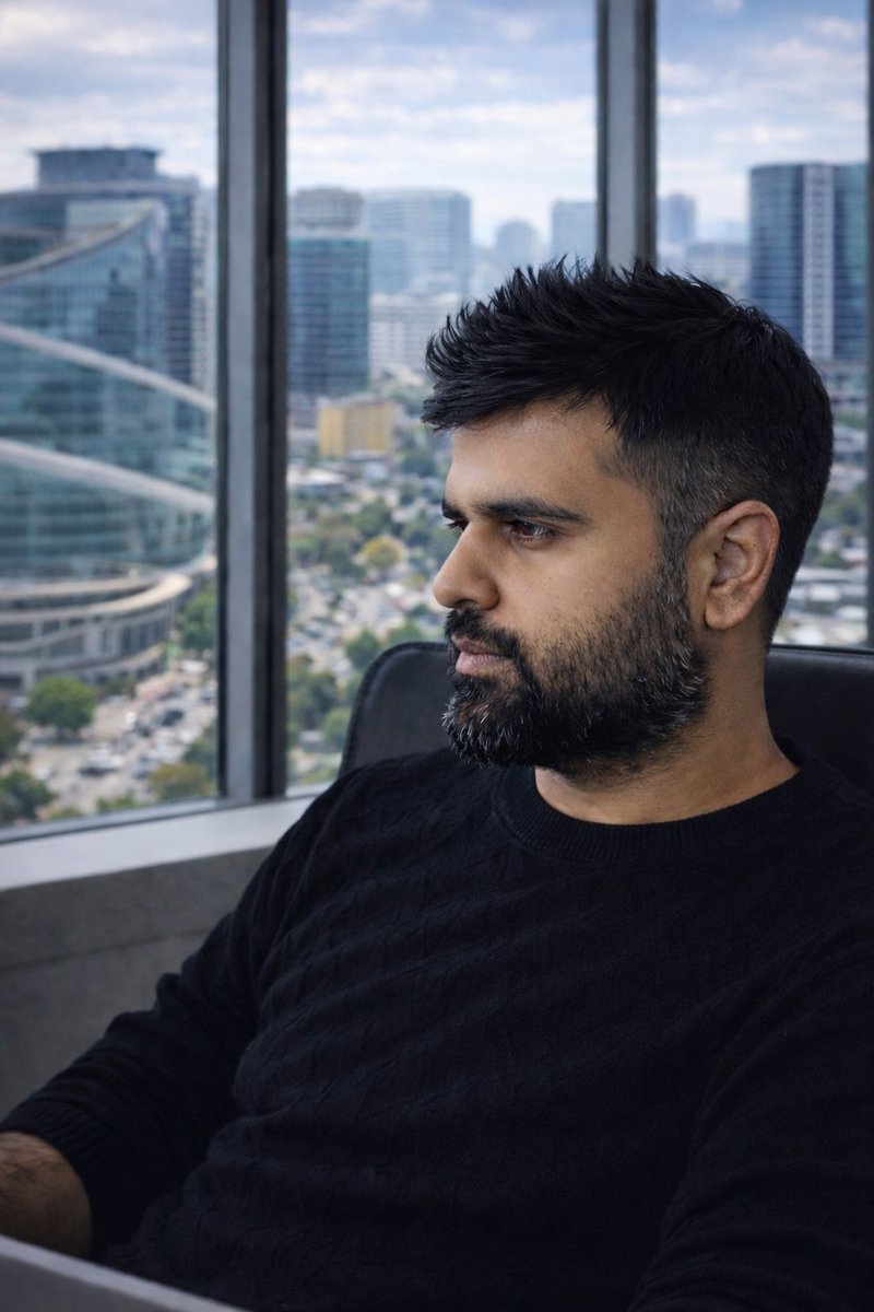 kunalaster's tweet photo. Most of us didn't start from scratch. Someone before us broke the cycle quietly.

And now? AI is the new cycle-breaker. The first person in your family to build a product, launch a business, compete globally — that could be anyone. The tools are finally equal 🙌 https://t.co/9zvrpCtTjx