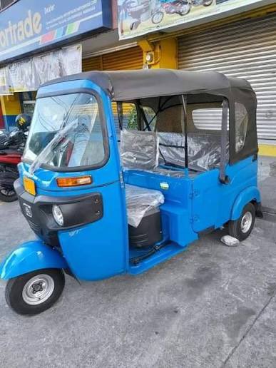 beterdays_ahead's tweet photo. Another realistic passive income idea in Ghana – Buy 2 Pragya & hire riders 💰🚀

Investment Breakdown:

•  Cost of 2 Pragya: GH¢60,000

•  Daily sales: GH¢240 (GH¢120 × 2)

•  Weekly: GH¢1,440 (6 days)

•  Monthly: GH¢5,760

•  Yearly: GH¢69,120

•  3 years: GH¢207,360

Costs over 3 years:

•  Maintenance: GH¢20,000

•  Miscellaneous: GH¢10,000

Net profit after 3 years: GH¢207,360 – GH¢20,000 – GH¢10,000 – GH¢60,000 = GH¢117,360

Low daily involvement once the riders are reliable. Good demand in busy areas.

#SideHustle #PassiveIncome #GhanaBusiness