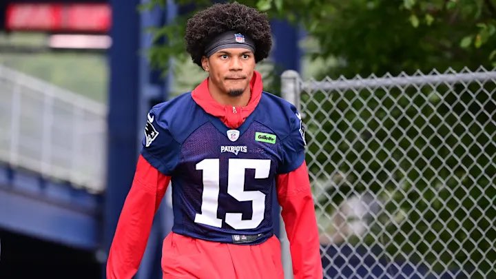 Savageboston's tweet image. TRADE: 

The #Patriots are trading LB Marte Mapu to the #Texans. 

per: @jonmalexander 

They will swap late-round draft picks.