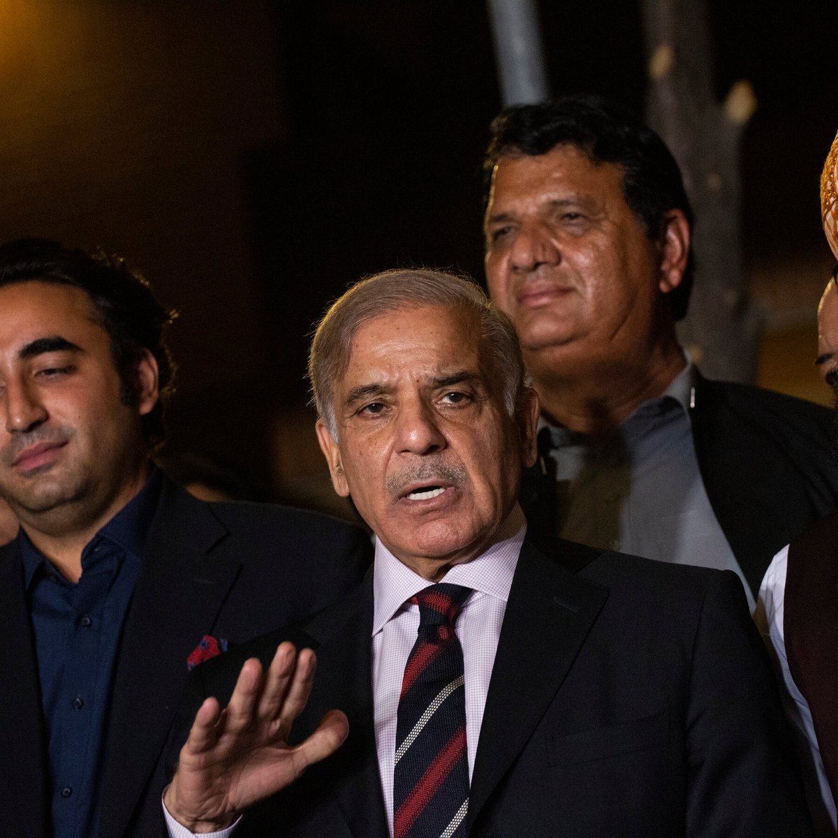 Mario Nawfal tweet media